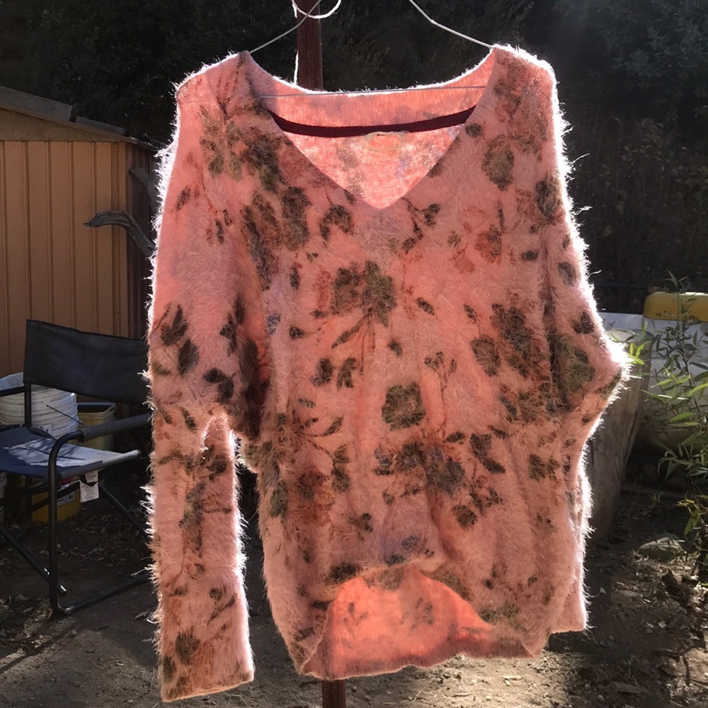 Small cozy pink floral sweater by urban outfitters